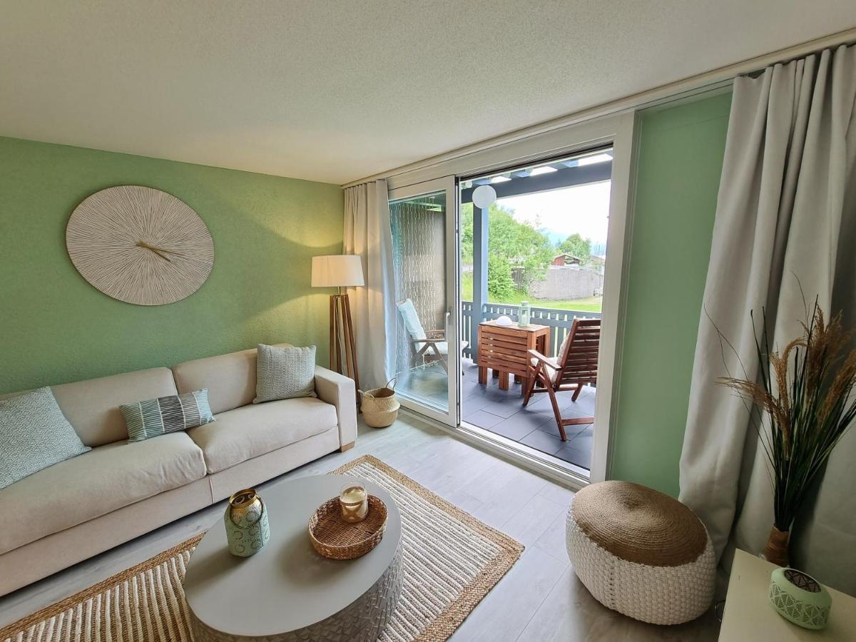 Strandhuesli Directly On Lake Thun Därligen 外观 照片